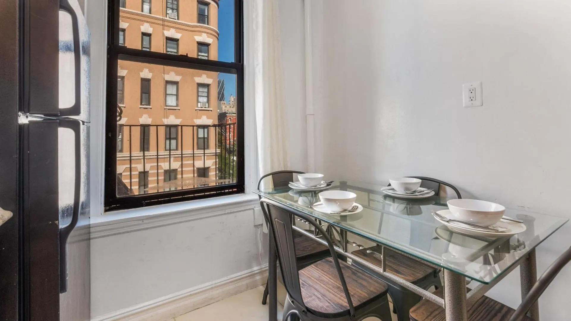 Monthly Nyc Rentals - Flawless 2 Bedroom Apartment New York